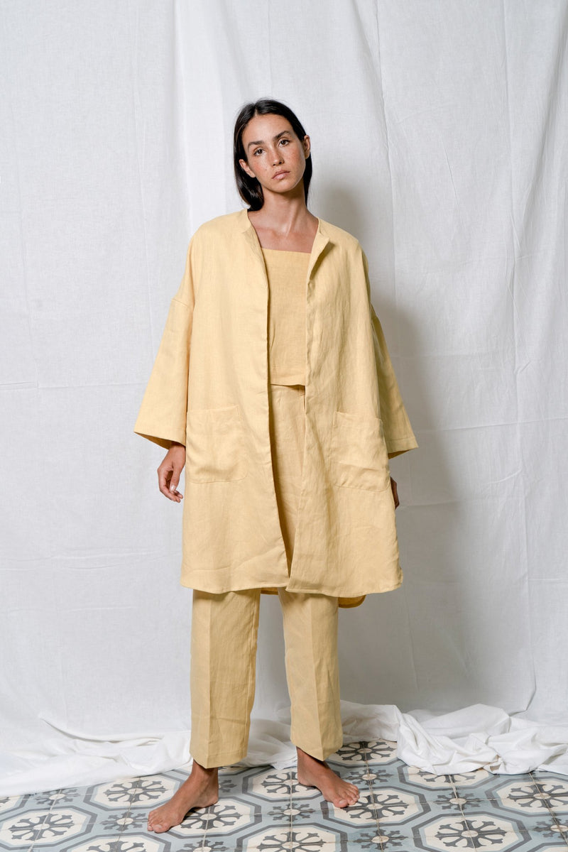Rounded Linen Coat
